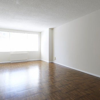 Photo of an unfurnished living room